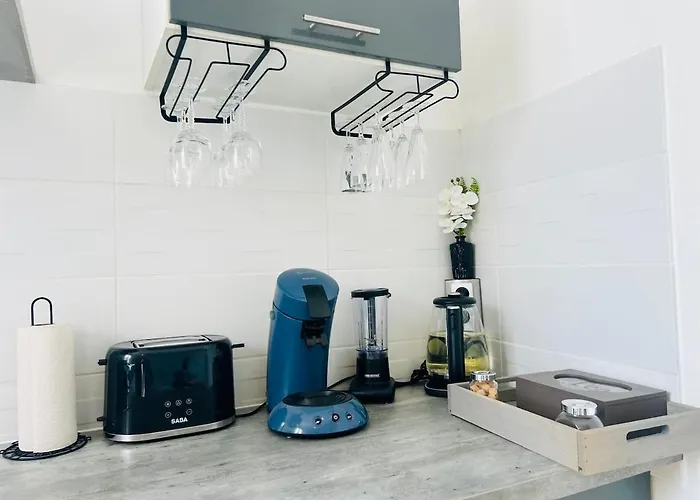 T1 Cosy Bien Equipe, Wifi, Centre D'angers Avec Vayny Daire *